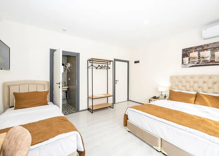 מלון Gloria Airport