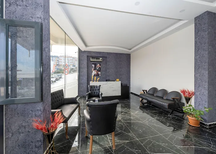 Gloria Airport Hotel